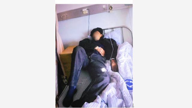 입원한 불교 신자 부상자 두 명