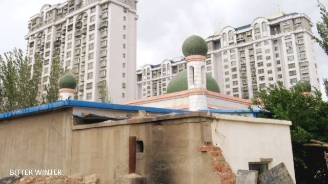사라지고 있는 이슬람 초승달∙별 상징
