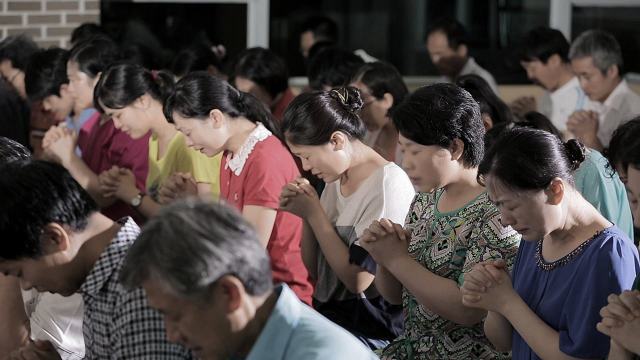 family-church-believers
