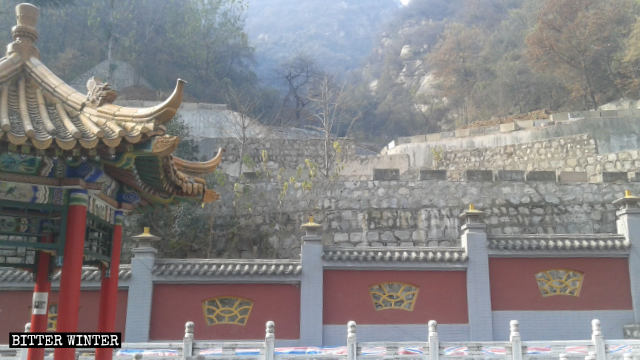 철거 이후의 용왕전 모습