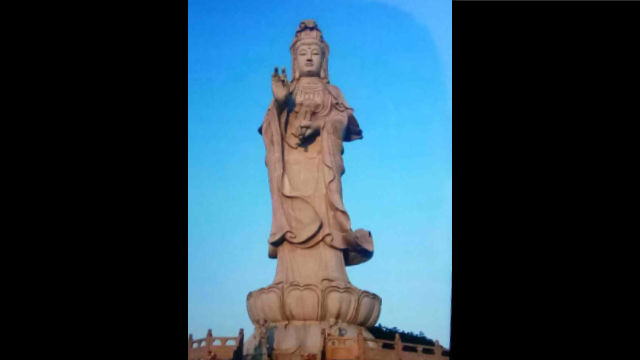 밍산 사원에 있던 관음보살 조각상의 본래 모습