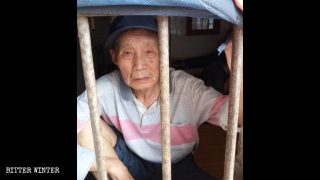 중국 정부와 20년째 미지급 연금 문제로 싸우는 노인