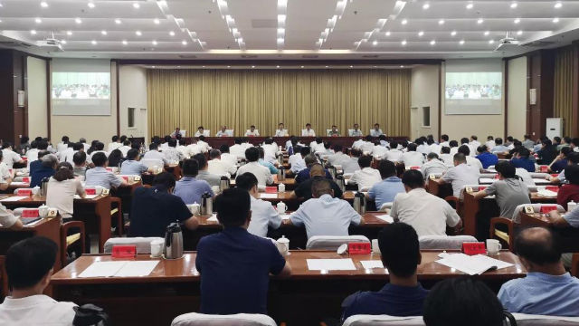 산시(山西)성 정부가 국경일 기념 기간에 위험을 방지하고 안정을 유지하기 위해 동원배치회의를 개최했다.