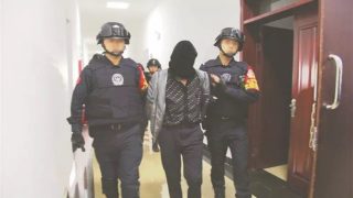 구금 중 사망: 고문치사를 의심하는 가족들