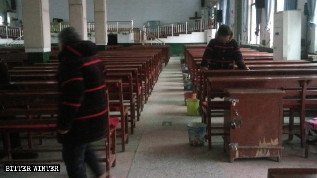 성탄절 당일 텅 빈 감은(感恩)교회의 모습